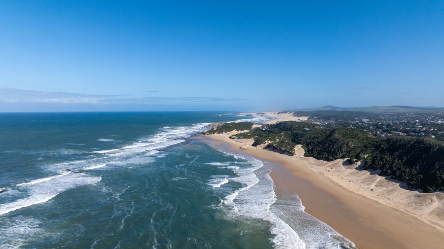 5 Bedroom Property for Sale in Kenton On Sea Eastern Cape